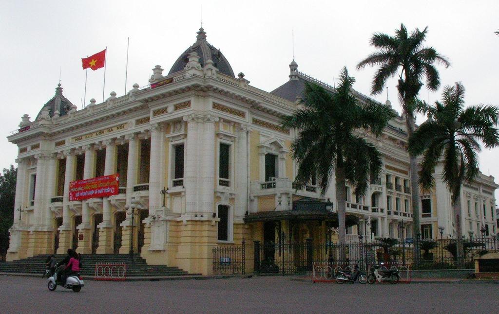 Elly Hotel Hanoi Exterior foto